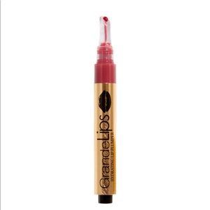 GrandeLIPS Hydrating Lip Plumper Cranberry Crush